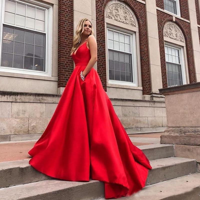 Robe de Bal Rouge Satin | Princesse ...